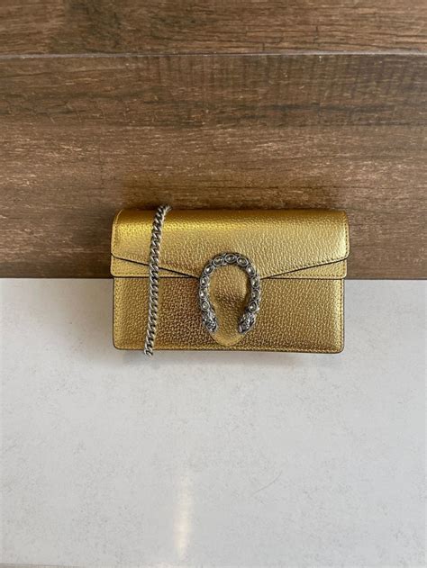 bolsa gucci dionysus dourada|Dionysus GG super mini bag .